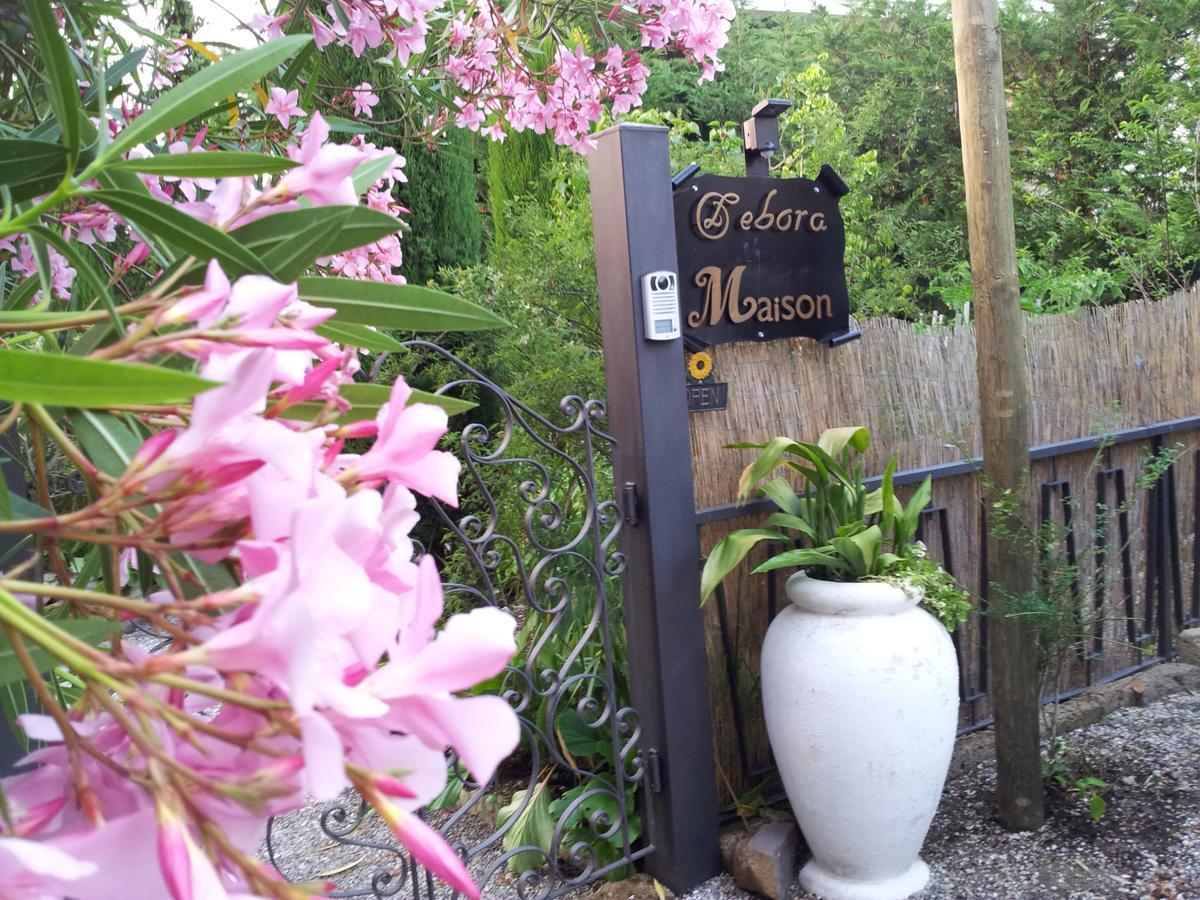 Debora Maison B&B Colombare Di Sirmione Eksteriør billede