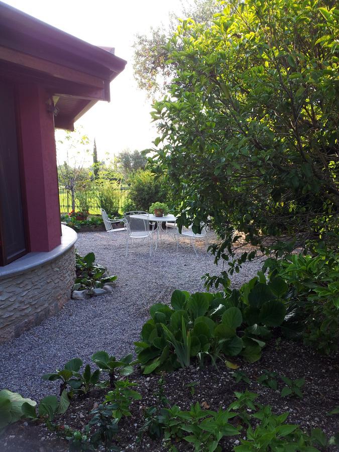 Debora Maison B&B Colombare Di Sirmione Eksteriør billede